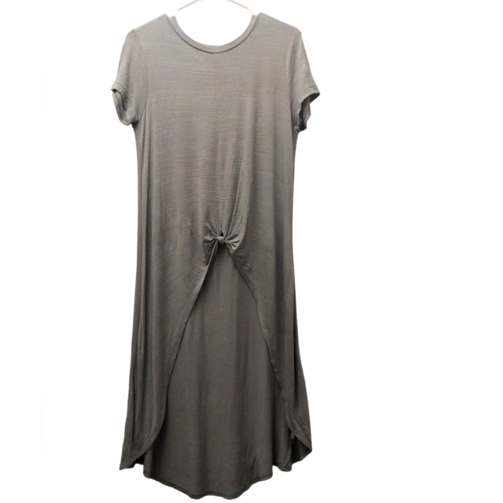 The line of style pull over dress  for Women sz Medium in Powdered green